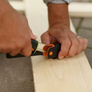 FISKARS 1023619 Hochleistungsmesser Universalmesser Mit Schleifstein & Feile 11