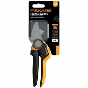 FISKARS® X-series™ M Bypass-Gartenschere P921 6
